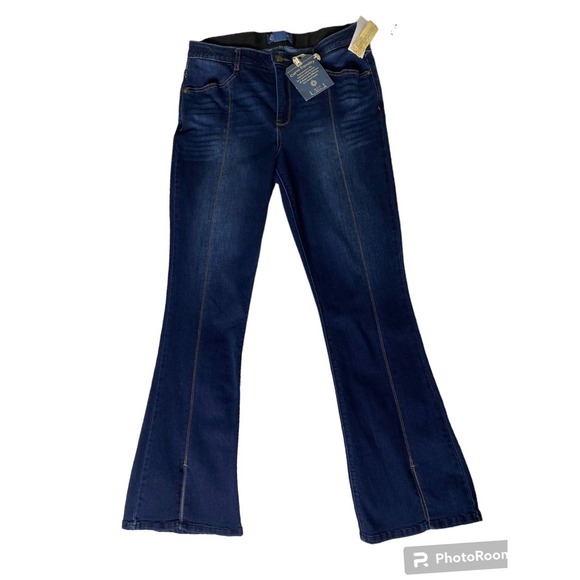 Democracy Jeans Democracy Womens Jeans Itty Bitty Boot Sz 4 Nwt